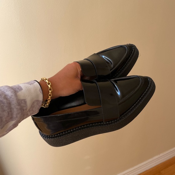 Via Spiga black chunky pointed toe loafers - Picture 7 of 9